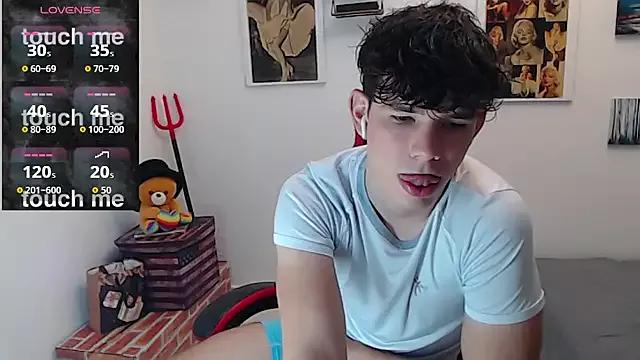 Angelo-cianuro- from StripChat is Freechat