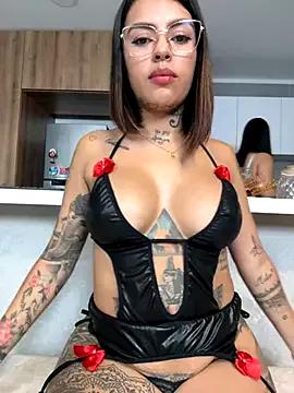 Entertain your itch for girls livestreamers with our collection of stunning models, skilled in the art of temptation and delight.