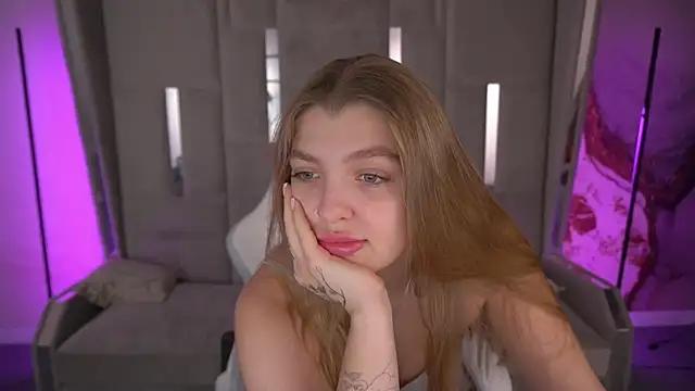 Entertain your itch for girls livestreamers with our collection of stunning models, skilled in the art of temptation and delight.
