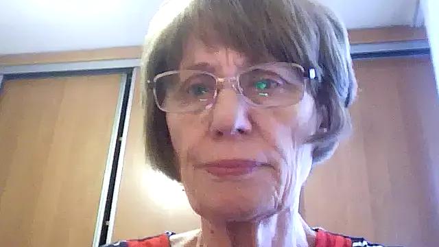 Anna72233 from StripChat is Freechat