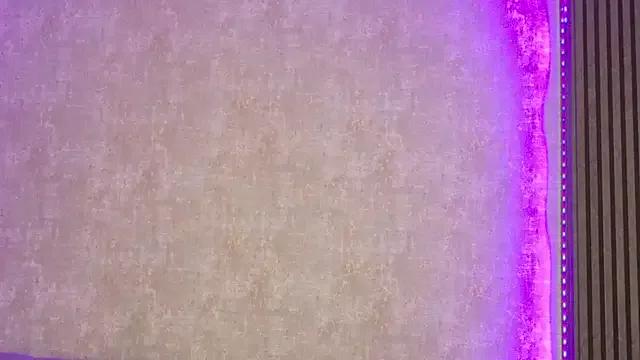 anne_meeow from StripChat is Freechat