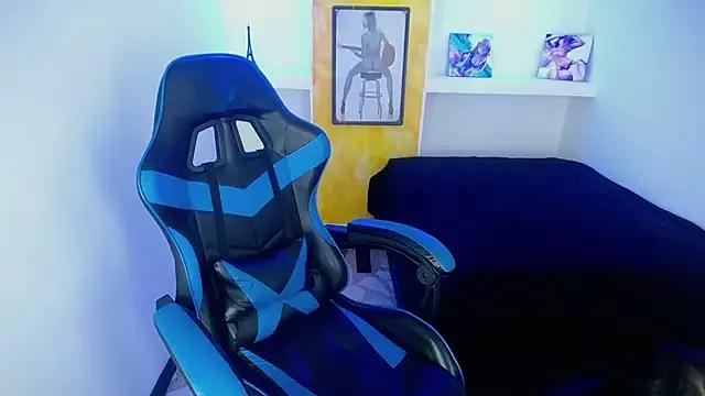 Entertain your itch for girls livestreamers with our collection of stunning models, skilled in the art of temptation and delight.