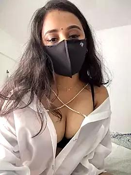 AnnieRajput from StripChat is Freechat