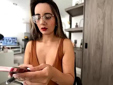 Entertain your itch for girls livestreamers with our collection of stunning models, skilled in the art of temptation and delight.