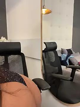 AnnyVega_ from StripChat is Freechat