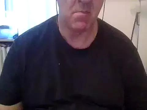ANONIMO7735 from StripChat