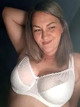 Ant0nina from StripChat is Freechat