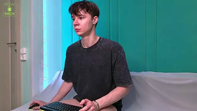 AnthonyHall from StripChat is Freechat