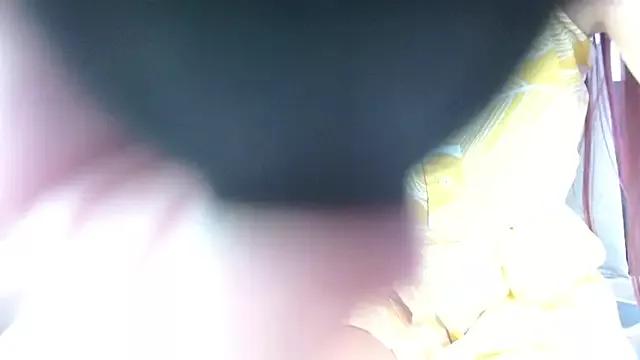 antonella_n_brian from StripChat is Freechat