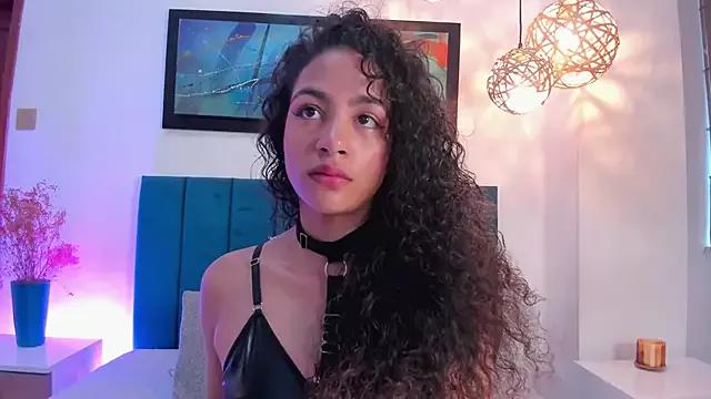 Entertain your itch for girls livestreamers with our collection of stunning models, skilled in the art of temptation and delight.