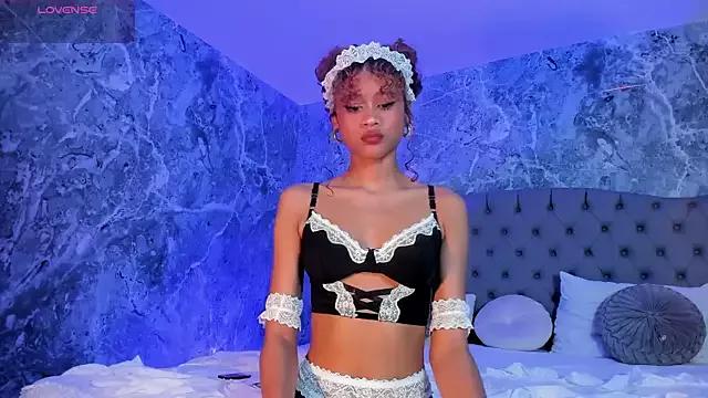 Aprillbrunette from StripChat is Freechat