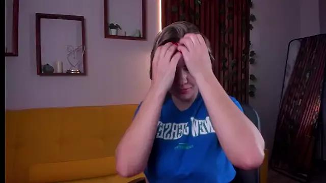 Entertain your itch for girls livestreamers with our collection of stunning models, skilled in the art of temptation and delight.