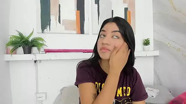 ariana_cardona from StripChat is Freechat