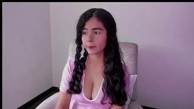 Arianna_Jannes from StripChat