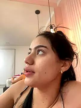 Entertain your itch for girls livestreamers with our collection of stunning models, skilled in the art of temptation and delight.