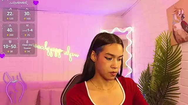 artemiss_tay from StripChat is Freechat