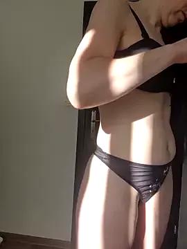 Artur_Anna from StripChat is Freechat