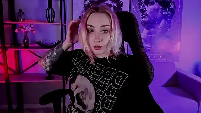 Entertain your itch for girls livestreamers with our collection of stunning models, skilled in the art of temptation and delight.