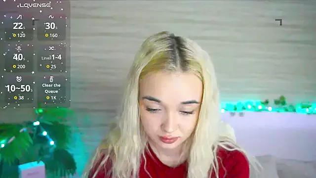 Entertain your itch for girls livestreamers with our collection of stunning models, skilled in the art of temptation and delight.