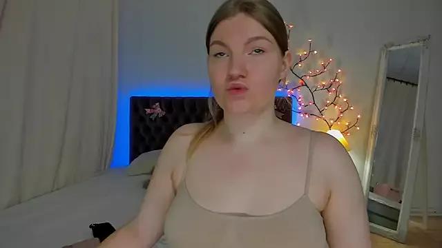 AshleyJoness from StripChat is Freechat