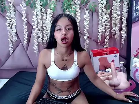 Entertain your itch for girls livestreamers with our collection of stunning models, skilled in the art of temptation and delight.