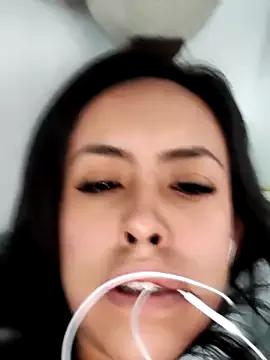ashly_evers from StripChat is Freechat