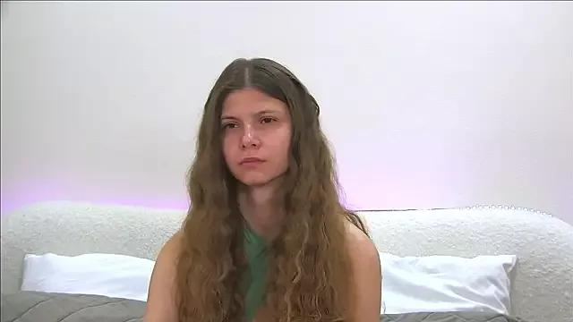 AudreyBarlow from StripChat is Freechat