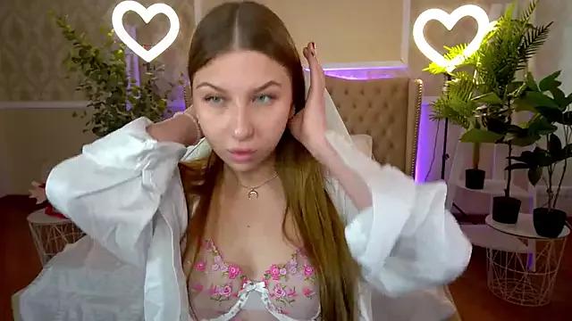 AureliaBliss_ from StripChat is Freechat