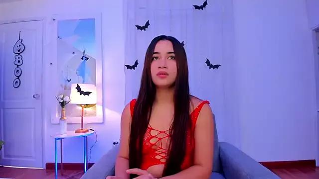 Entertain your itch for girls livestreamers with our collection of stunning models, skilled in the art of temptation and delight.