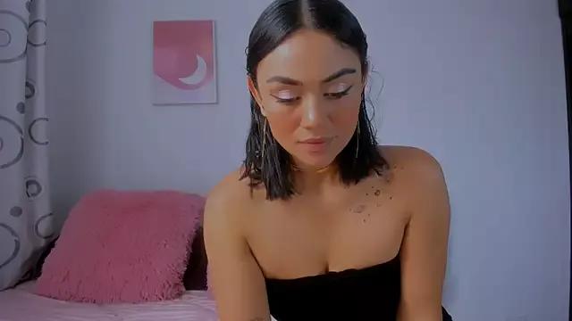 Entertain your itch for girls livestreamers with our collection of stunning models, skilled in the art of temptation and delight.