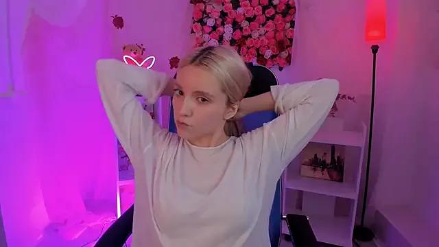 Entertain your itch for girls livestreamers with our collection of stunning models, skilled in the art of temptation and delight.