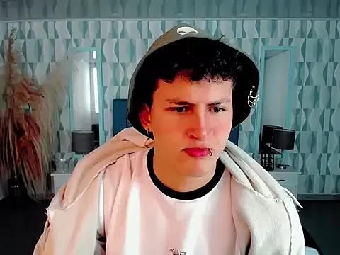 Axel_savage from StripChat is Freechat