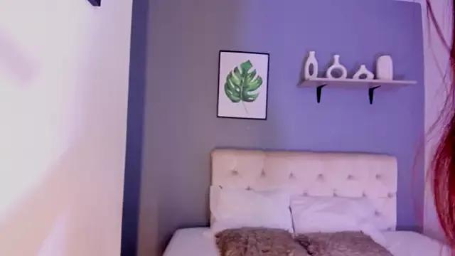 Ayla_Shine from StripChat is Freechat