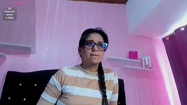 Azul_Moon from StripChat is Freechat