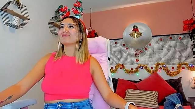 B3llaSpring from StripChat