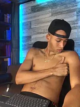 B_Wild from StripChat is Freechat