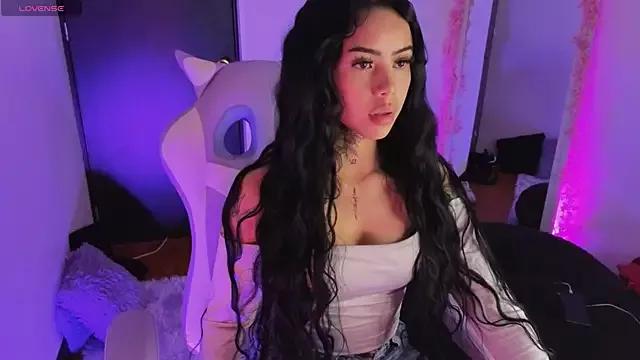 babee_04 from StripChat is Freechat