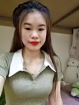 Baby-ladytits2025 from StripChat is Freechat