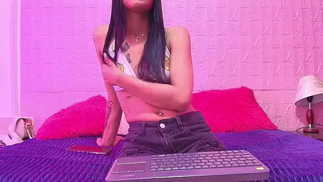 Baby_kinky-- from StripChat is Freechat