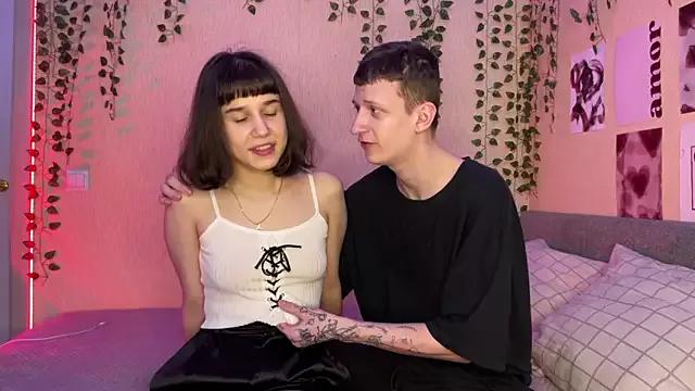 baby_lesi from StripChat is Freechat