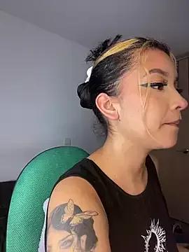 baby_lizy from StripChat is Freechat