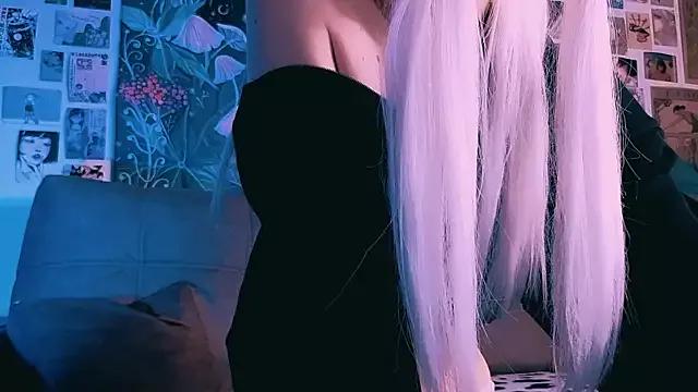 Entertain your itch for girls livestreamers with our collection of stunning models, skilled in the art of temptation and delight.