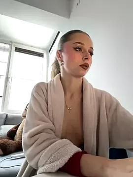 Entertain your itch for girls livestreamers with our collection of stunning models, skilled in the art of temptation and delight.