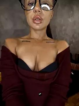 Entertain your itch for girls livestreamers with our collection of stunning models, skilled in the art of temptation and delight.