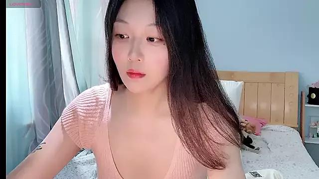 Entertain your itch for girls livestreamers with our collection of stunning models, skilled in the art of temptation and delight.