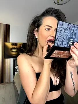 Entertain your itch for girls livestreamers with our collection of stunning models, skilled in the art of temptation and delight.