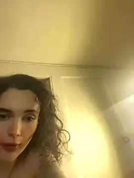 barbieEmi from StripChat is Freechat