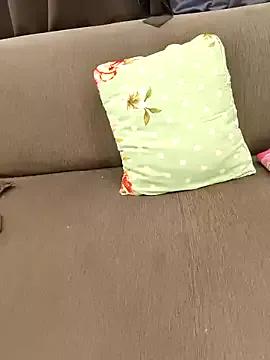 beby_girLL from StripChat is Freechat