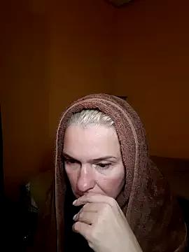 Becky_Sweety from StripChat is Freechat