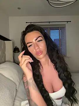 Entertain your itch for girls livestreamers with our collection of stunning models, skilled in the art of temptation and delight.